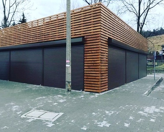 zabezpieczenie antywłamaniowe budynku